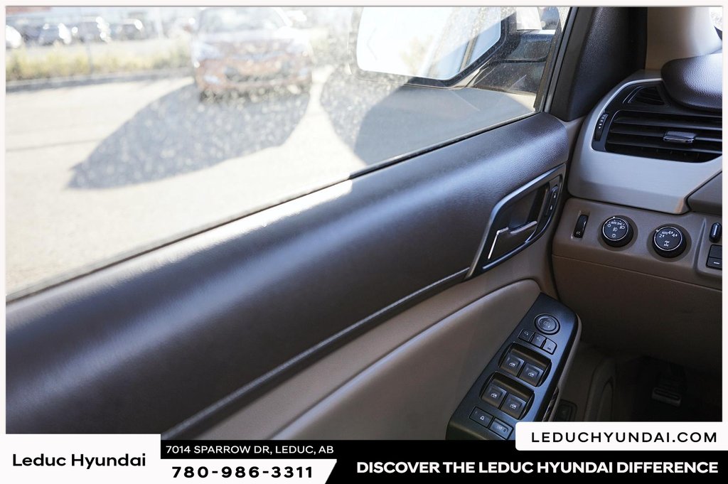 2017 GMC Yukon SLT in Leduc, Alberta - 16 - w1024h768px