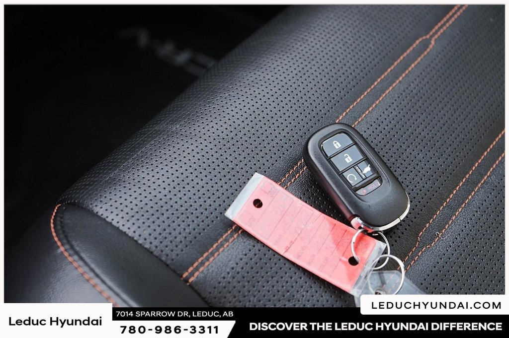 2024 Honda CR-V Hybrid Touring in Leduc, Alberta - 21 - w1024h768px