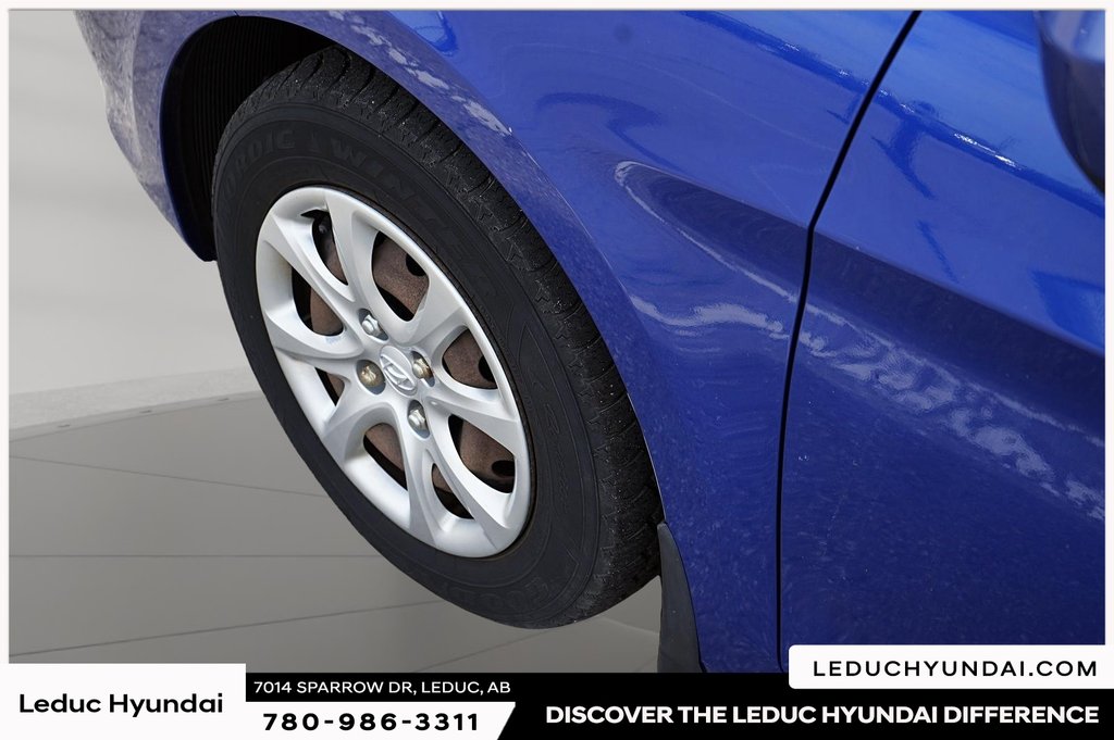 2013 Hyundai Accent GLS in Leduc, Alberta - 7 - w1024h768px