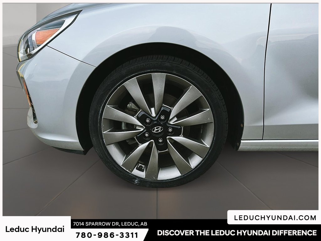 2018 Hyundai Elantra GT Sport in Leduc, Alberta - 7 - w1024h768px