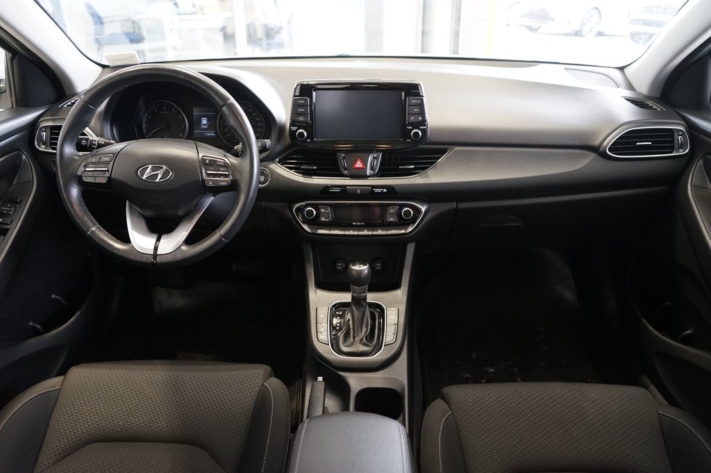 2019  Elantra GT Luxury in Leduc, Alberta - 19 - w1024h768px