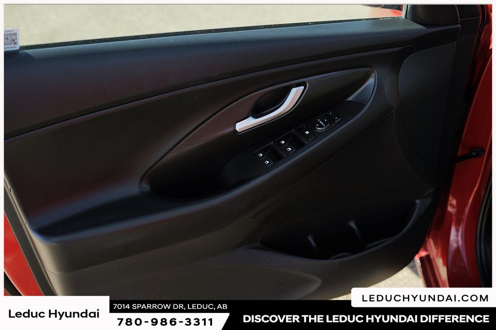 2019 Hyundai Elantra GT Preferred in Leduc, Alberta - 11 - w1024h768px
