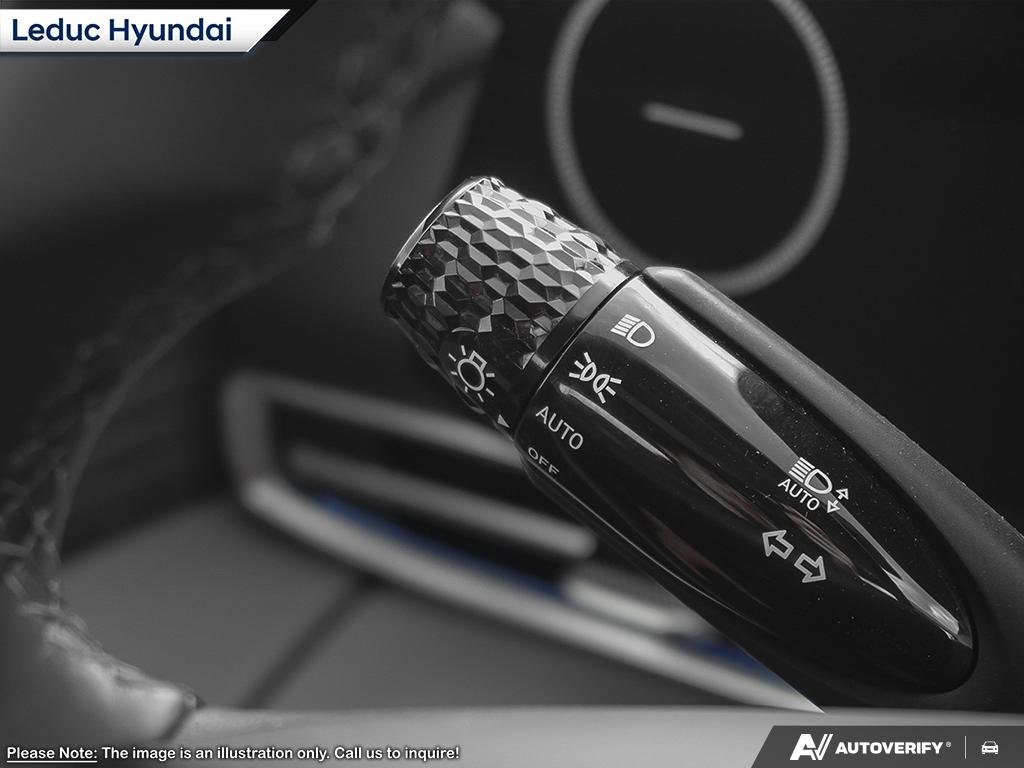 2026 Hyundai Elantra Hybrid Luxury Two-Tone Interior in Leduc, Alberta - 23 - w1024h768px