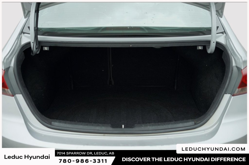 2017 Hyundai Elantra Limited Ultimate in Leduc, Alberta - 5 - w1024h768px