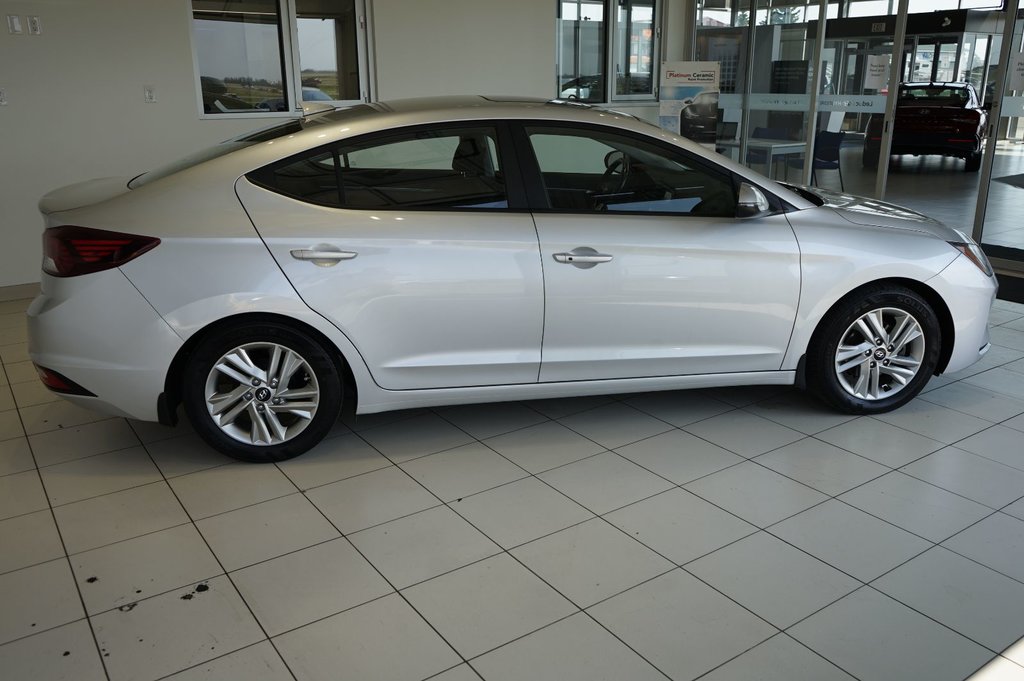 2020  Elantra Preferred w/Sun & Safety Package in Leduc, Alberta - 3 - w1024h768px