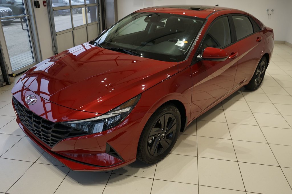 2022  Elantra Preferred in Leduc, Alberta - 1 - w1024h768px