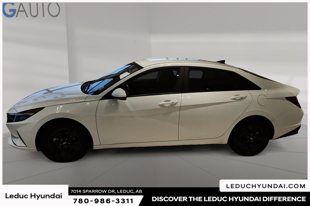 2023 Hyundai Elantra Preferred in Leduc, Alberta - 5 - w1024h768px