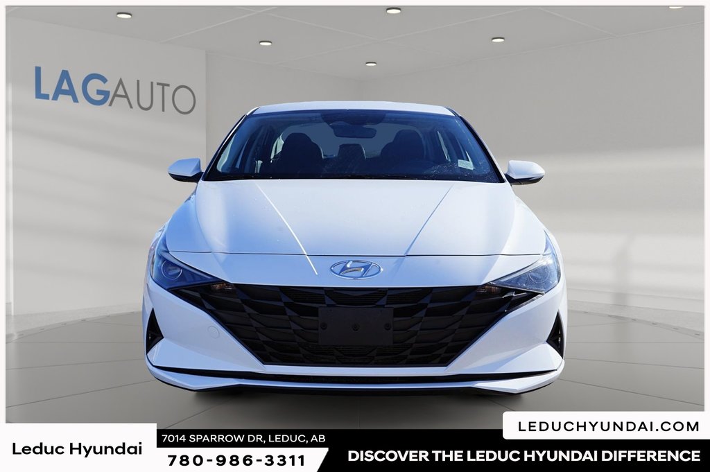 2023 Hyundai Elantra Preferred in Leduc, Alberta - 2 - w1024h768px