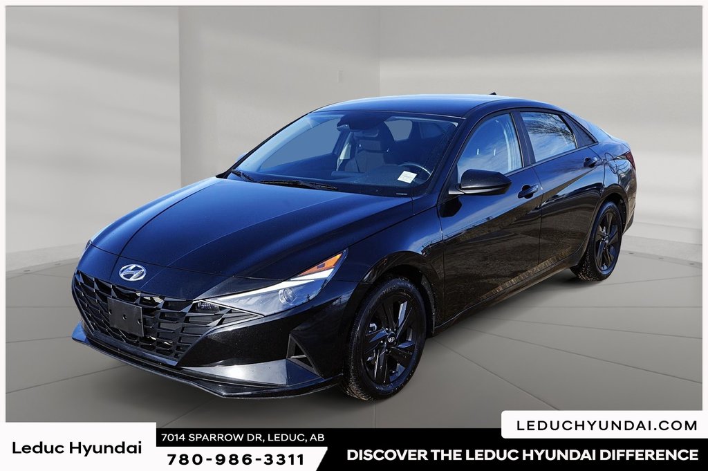 2023 Hyundai Elantra Preferred in Leduc, Alberta - 1 - w1024h768px