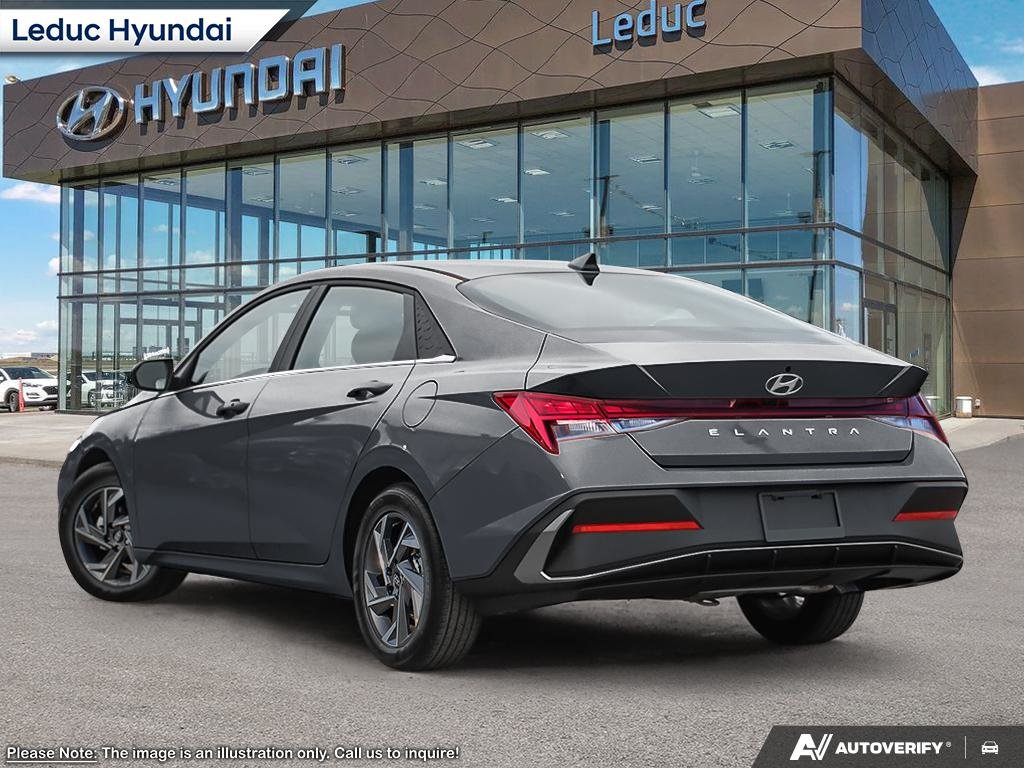 2026 Hyundai Elantra Luxury Two-Tone Interior-3