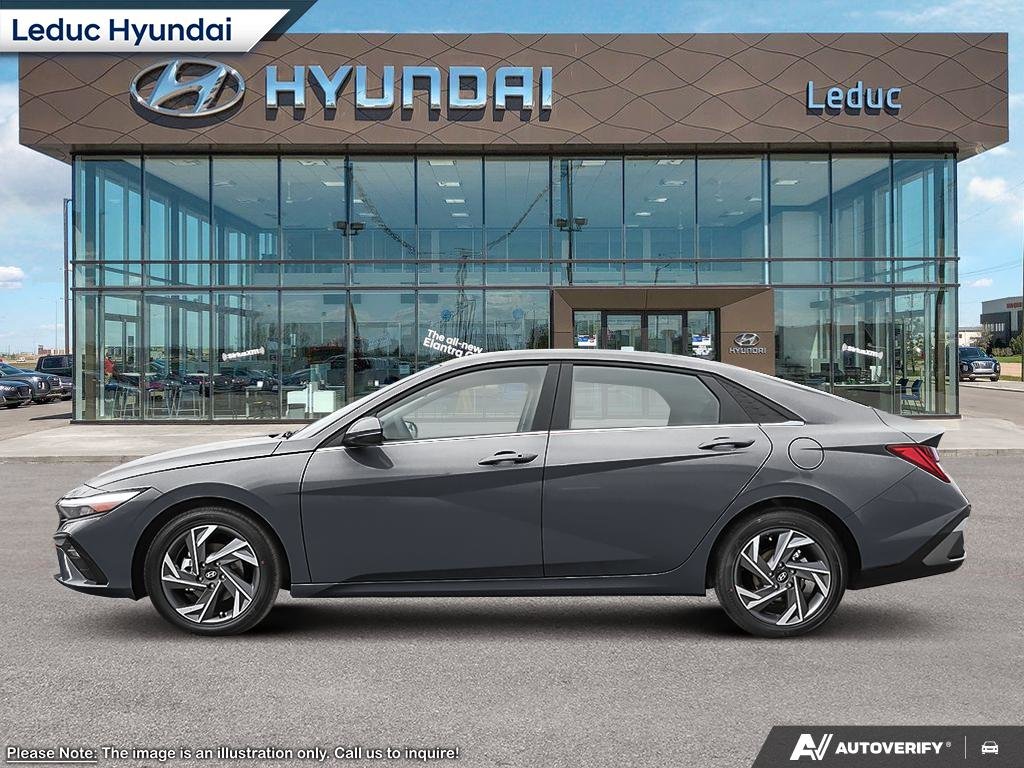 2026 Hyundai Elantra Luxury Two-Tone Interior-2