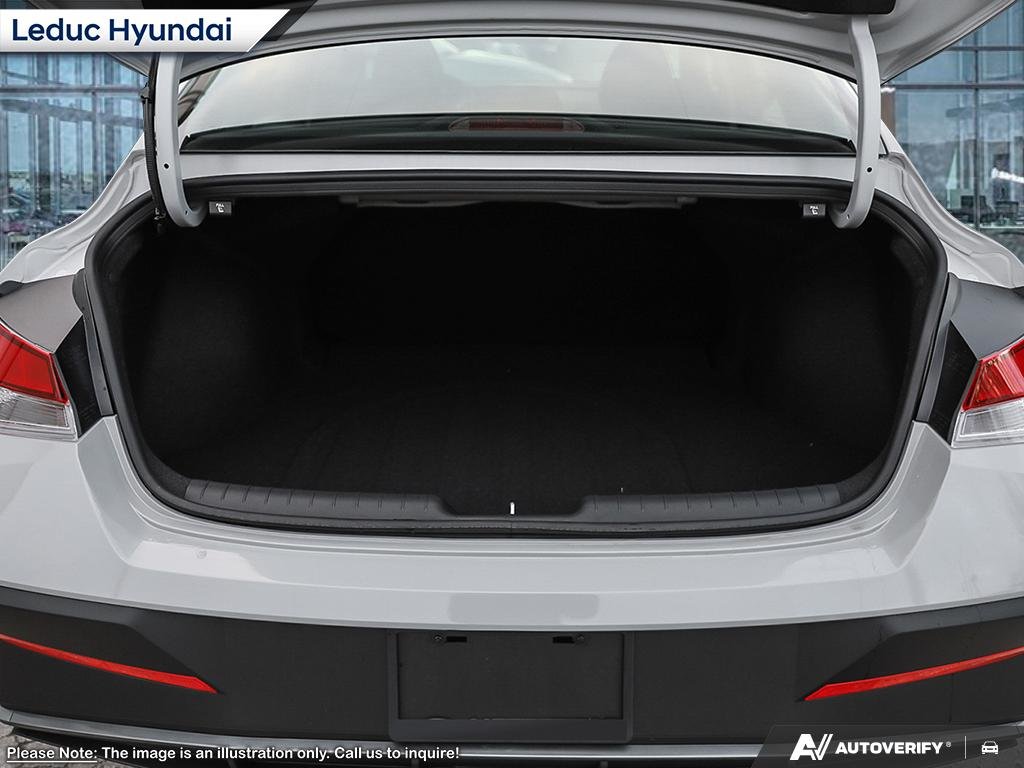 2026 Hyundai Elantra Preferred in Leduc, Alberta - 7 - w1024h768px