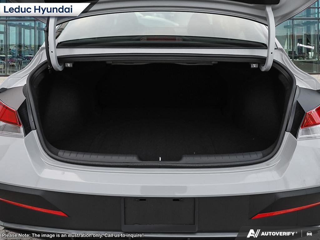 2026 Hyundai Elantra Preferred in Leduc, Alberta - 7 - w1024h768px