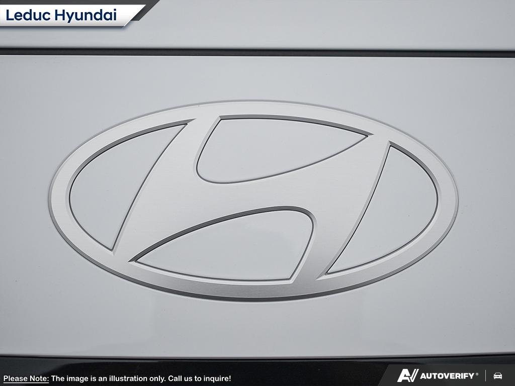 2026 Hyundai Palisade Hybrid Ultimate Calligraphy 7 Passenger NHL Edition in Leduc, Alberta - 8 - w1024h768px
