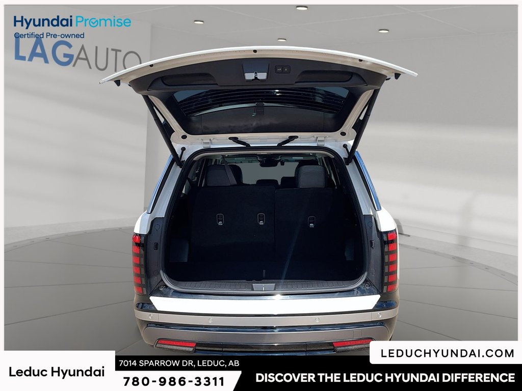 2026 Hyundai Palisade Hybrid Luxury in Leduc, Alberta - 6 - w1024h768px