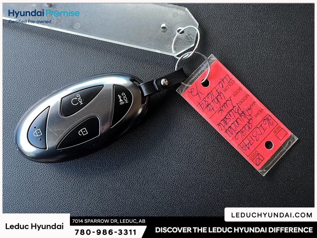 2026 Hyundai Palisade Hybrid Luxury in Leduc, Alberta - 33 - w1024h768px