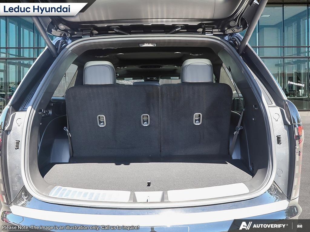 2026 Hyundai Palisade Ultimate Calligraphy 7 Passenger-6