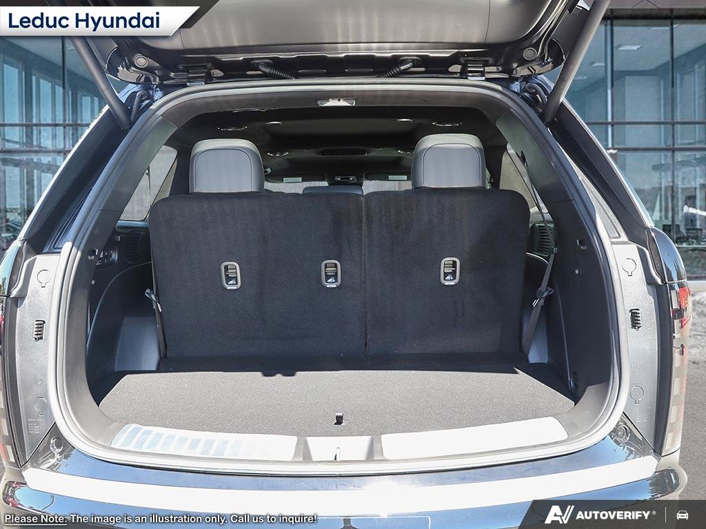 2026 Hyundai Palisade Ultimate Calligraphy 7 Passenger-6