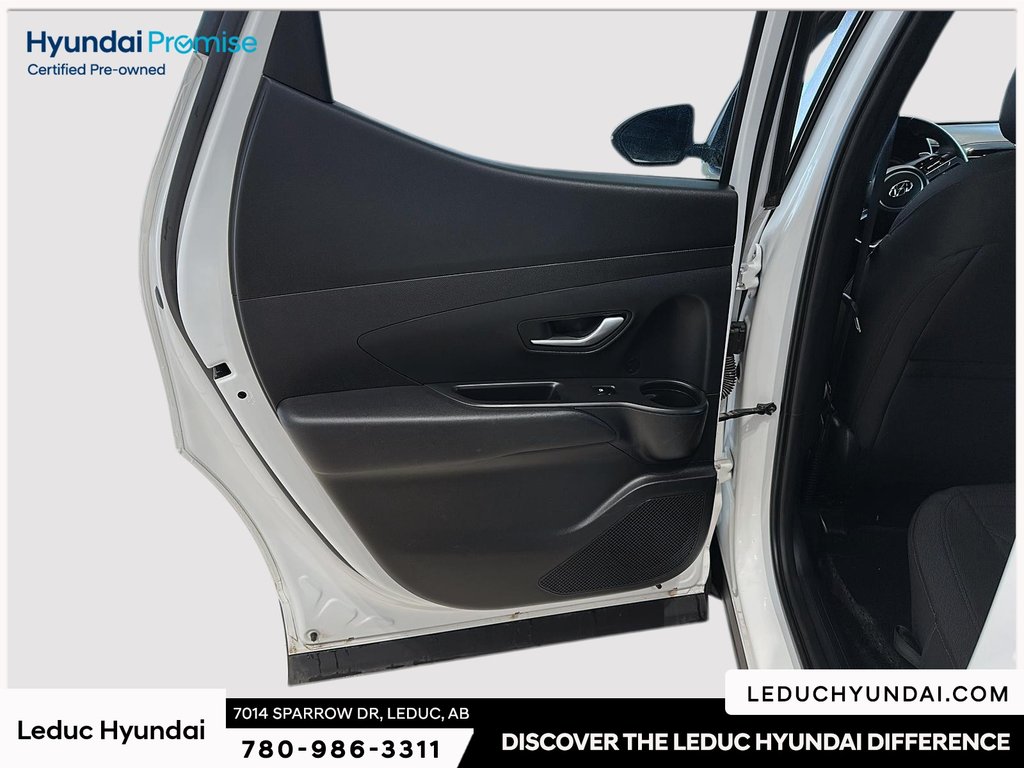 2024 Hyundai Santa Cruz Preferred in Leduc, Alberta - 11 - w1024h768px