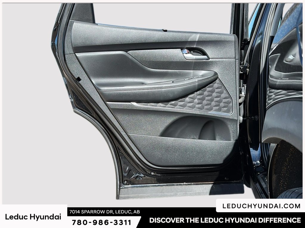 2023 Hyundai Santa Fe Hybrid Luxury in Leduc, Alberta - 14 - w1024h768px
