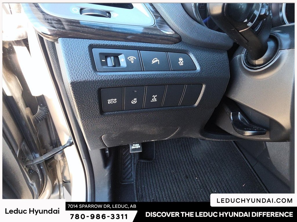 2013 Hyundai Santa Fe Sport 2.0T Limited in Leduc, Alberta - 14 - w1024h768px