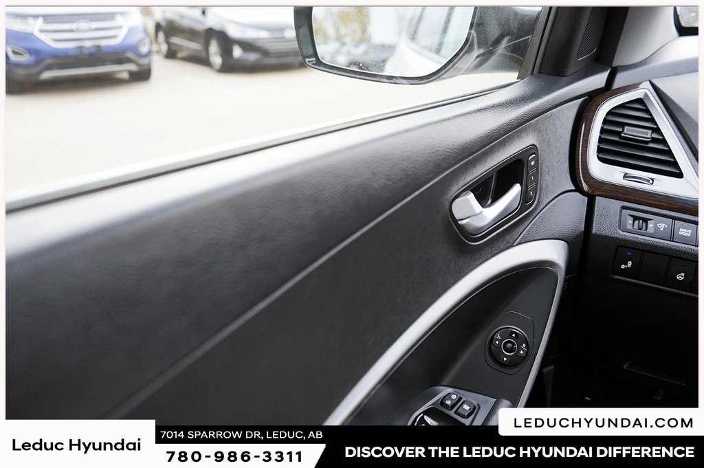 2017 Hyundai Santa Fe XL Luxury in Leduc, Alberta - 15 - w1024h768px