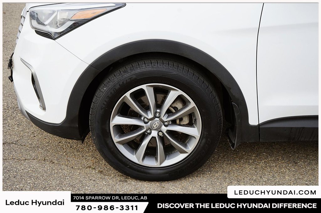 2017 Hyundai Santa Fe XL Luxury in Leduc, Alberta - 8 - w1024h768px