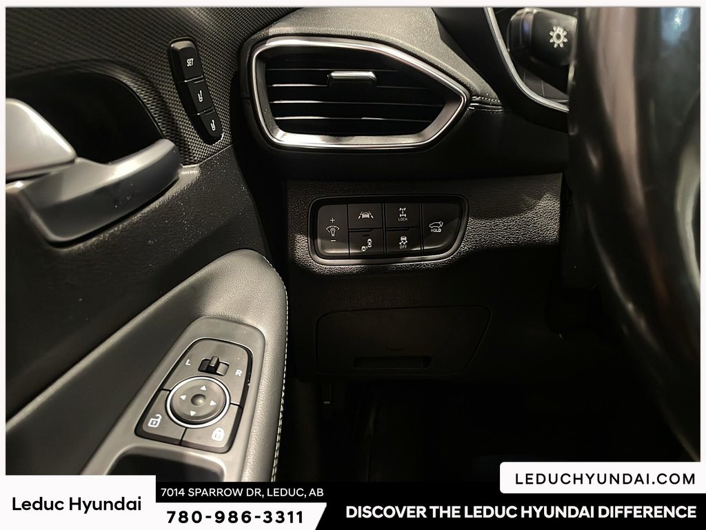 2020 Hyundai Santa Fe Luxury 2.0 in Leduc, Alberta - 33 - w1024h768px