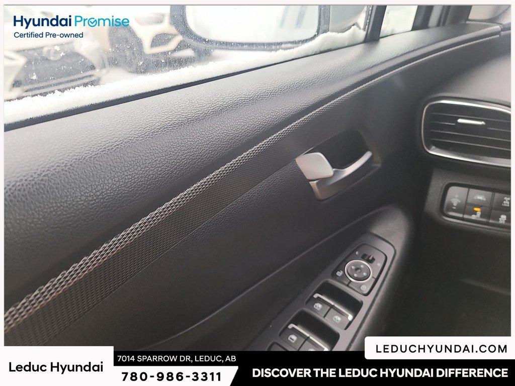 2020 Hyundai Santa Fe Preferred 2.4 in Leduc, Alberta - 15 - w1024h768px