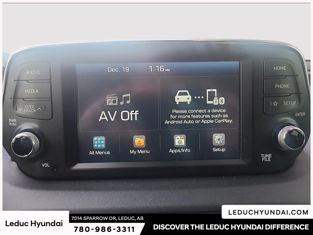 2020 Hyundai Santa Fe Essential in Leduc, Alberta - 17 - w1024h768px