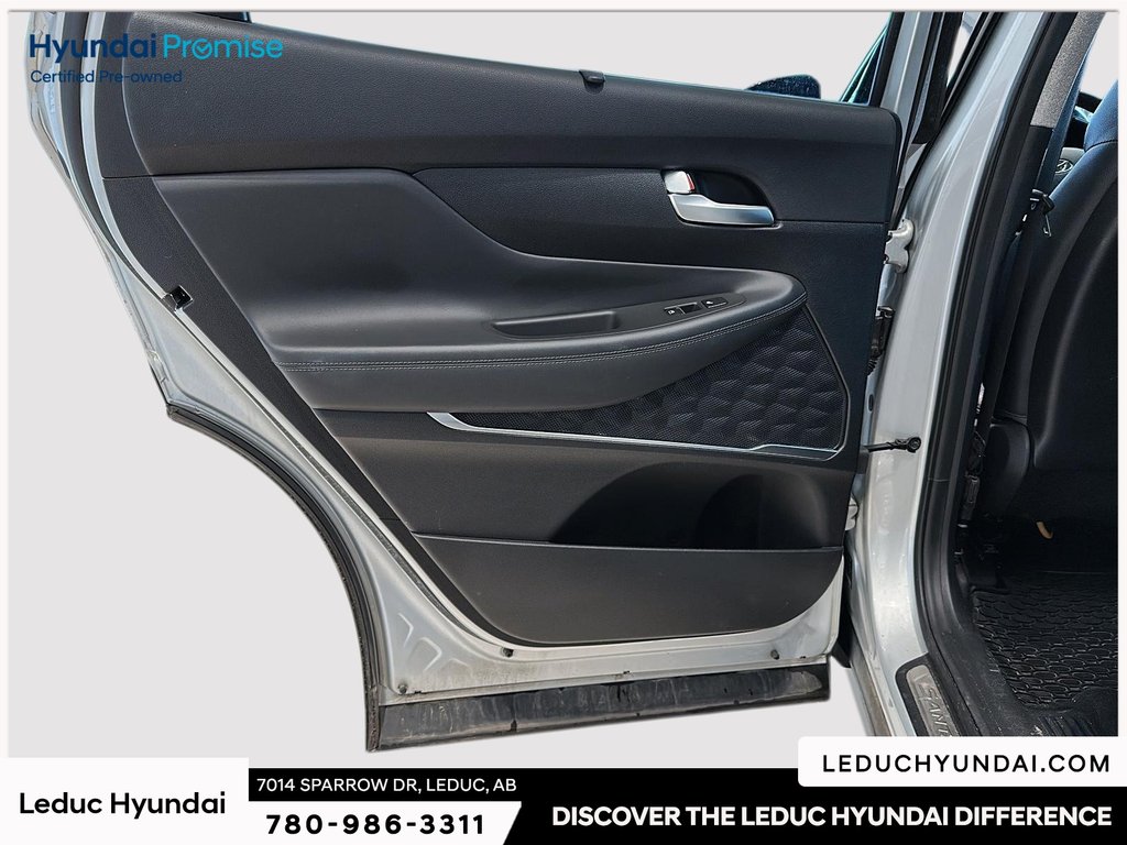 2020 Hyundai Santa Fe Luxury 2.0 in Leduc, Alberta - 11 - w1024h768px