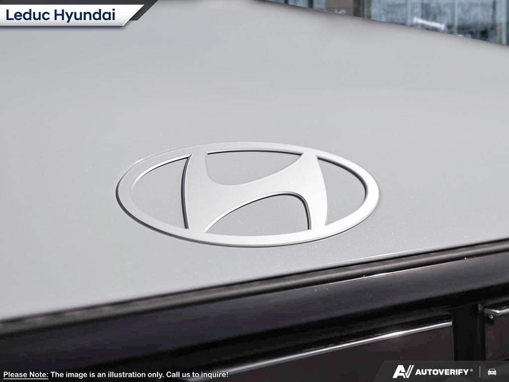 2025 Hyundai Santa Fe Luxury in Leduc, Alberta - 9 - w1024h768px