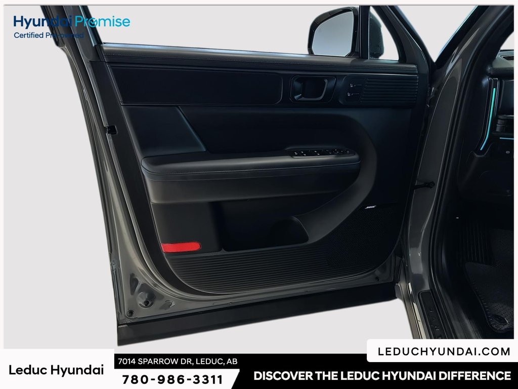 2025 Hyundai Santa Fe Ultimate in Leduc, Alberta - 15 - w1024h768px