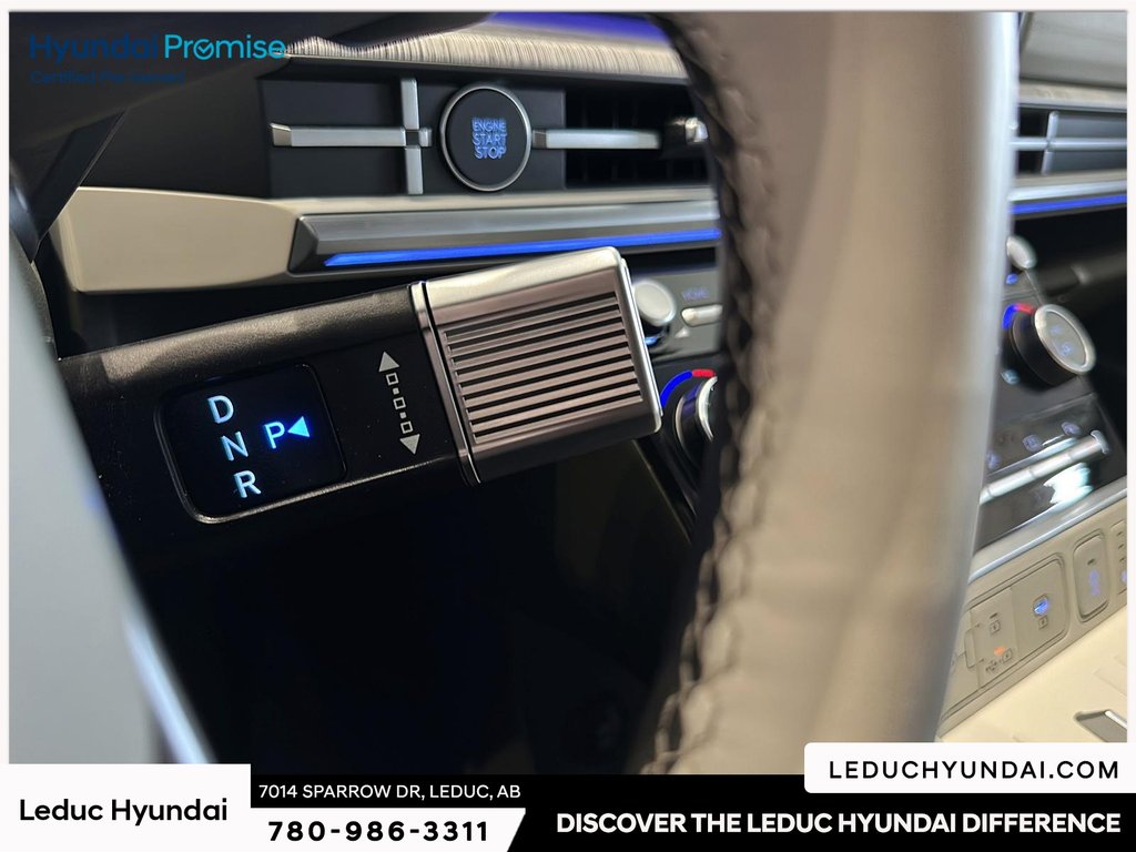 2025 Hyundai Santa Fe Ultimate in Leduc, Alberta - 25 - w1024h768px