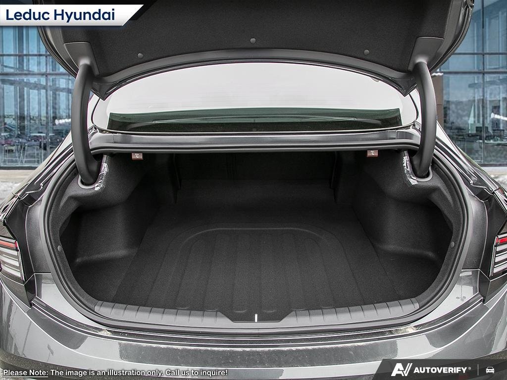 2026 Hyundai Sonata Hybrid Preferred-Trend in Leduc, Alberta - 7 - w1024h768px