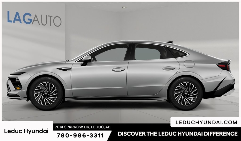 2027 Hyundai Sonata Hybrid Preferred-Trend in Leduc, Alberta - 2 - w1024h768px