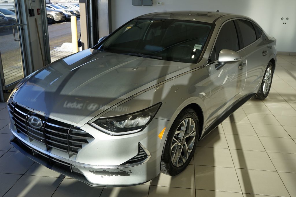 2020 Hyundai Sonata Preferred in Leduc, Alberta - 1 - w1024h768px