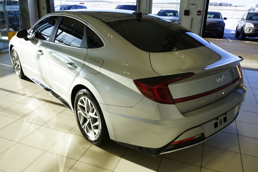 2020 Hyundai Sonata Preferred in Leduc, Alberta - 3 - w1024h768px