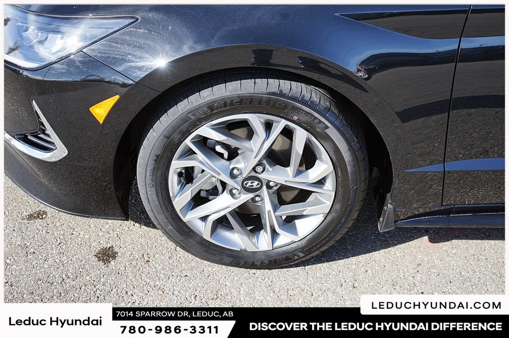 2021 Hyundai Sonata Preferred in Leduc, Alberta - 8 - w1024h768px