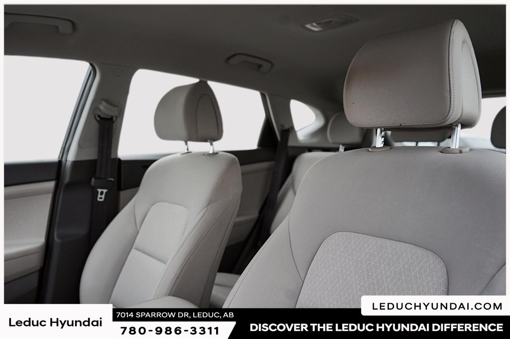 2017 Hyundai Tucson SE in Leduc, Alberta - 12 - w1024h768px