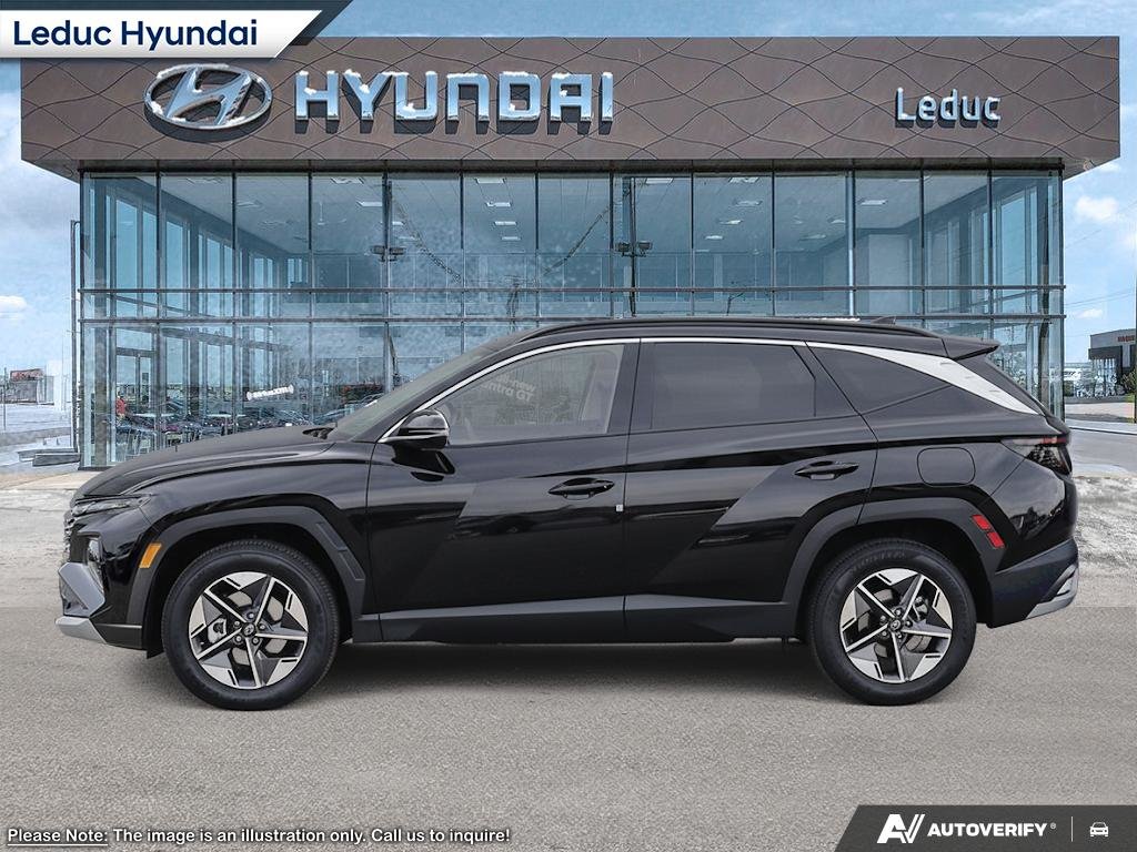 2026 Hyundai Tucson Preferred with Trend Package in Leduc, Alberta - 3 - w1024h768px
