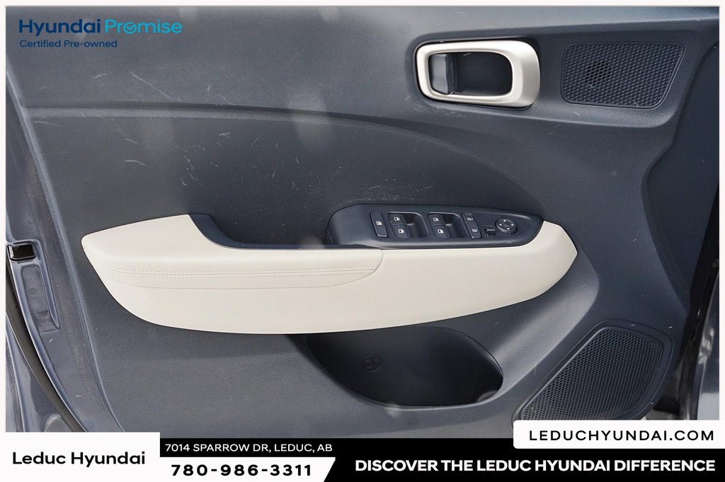 2020 Hyundai Venue Ultimate in Leduc, Alberta - 10 - w1024h768px