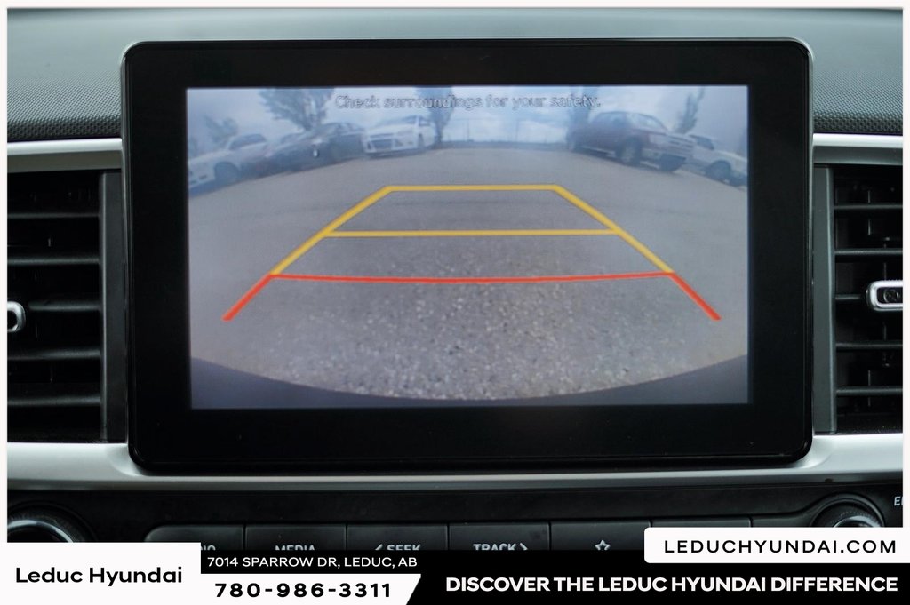 2022 Hyundai Venue Essential in Leduc, Alberta - 18 - w1024h768px