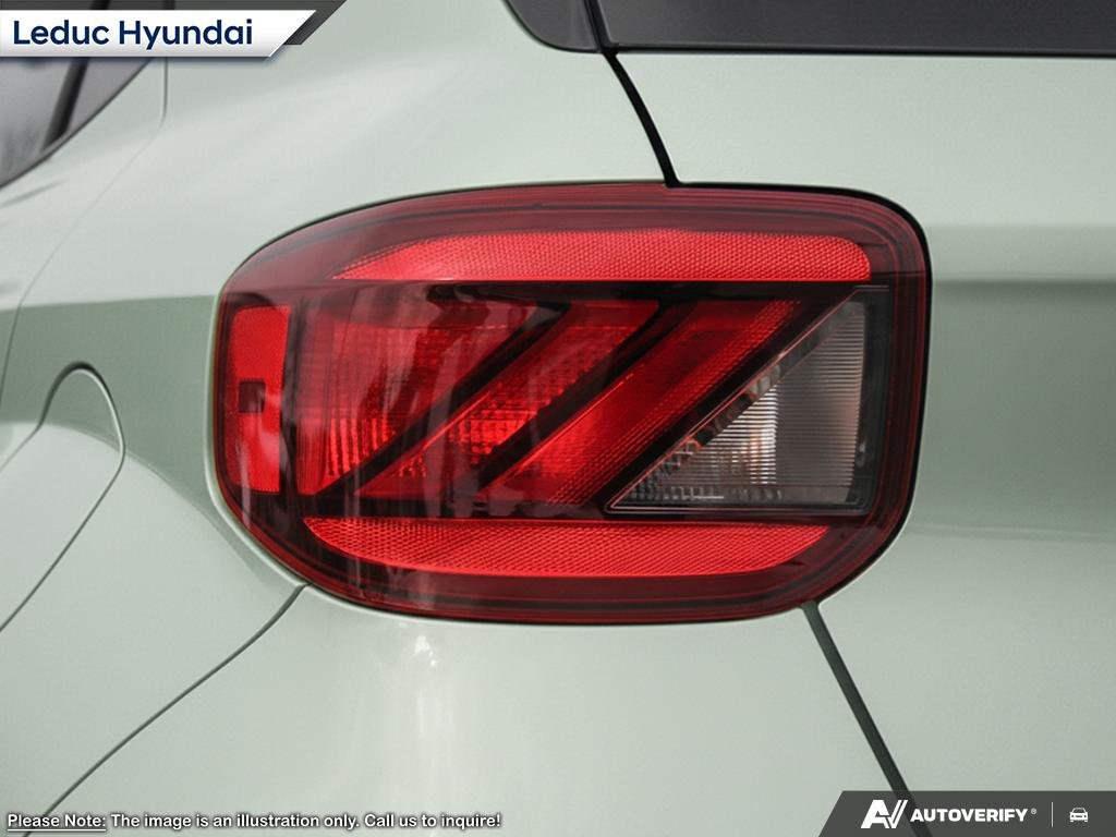 2026 Hyundai Venue Preferred Two-tone in Leduc, Alberta - 11 - w1024h768px