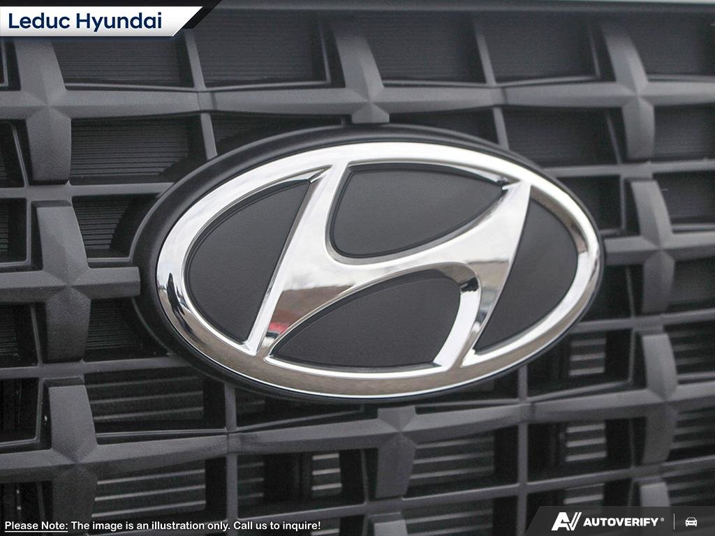 2026 Hyundai Venue Preferred Two-tone in Leduc, Alberta - 9 - w1024h768px