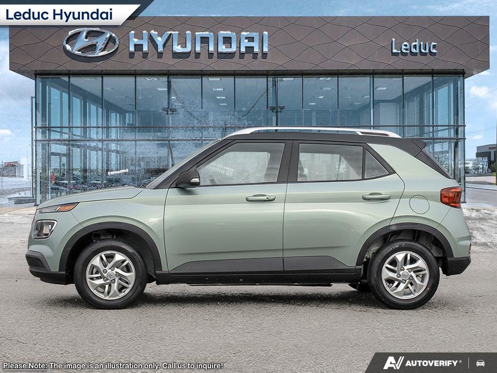 2026 Hyundai Venue Preferred Two-tone-2