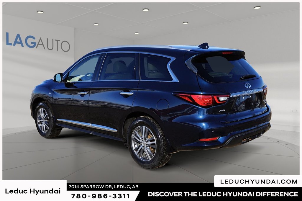 2020 Infiniti QX60 Essential in Leduc, Alberta - 4 - w1024h768px