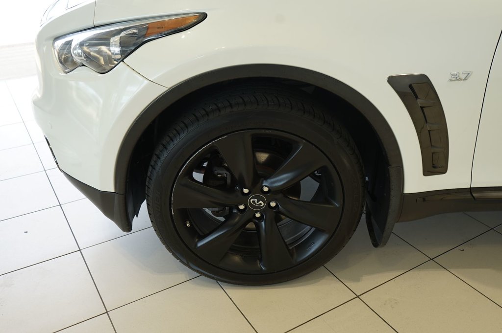 2017  QX70 Sport in Leduc, Alberta - 32 - w1024h768px