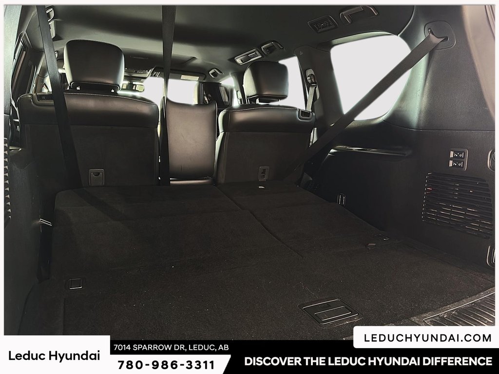 2023 Infiniti QX80 LUXE in Leduc, Alberta - 7 - w1024h768px