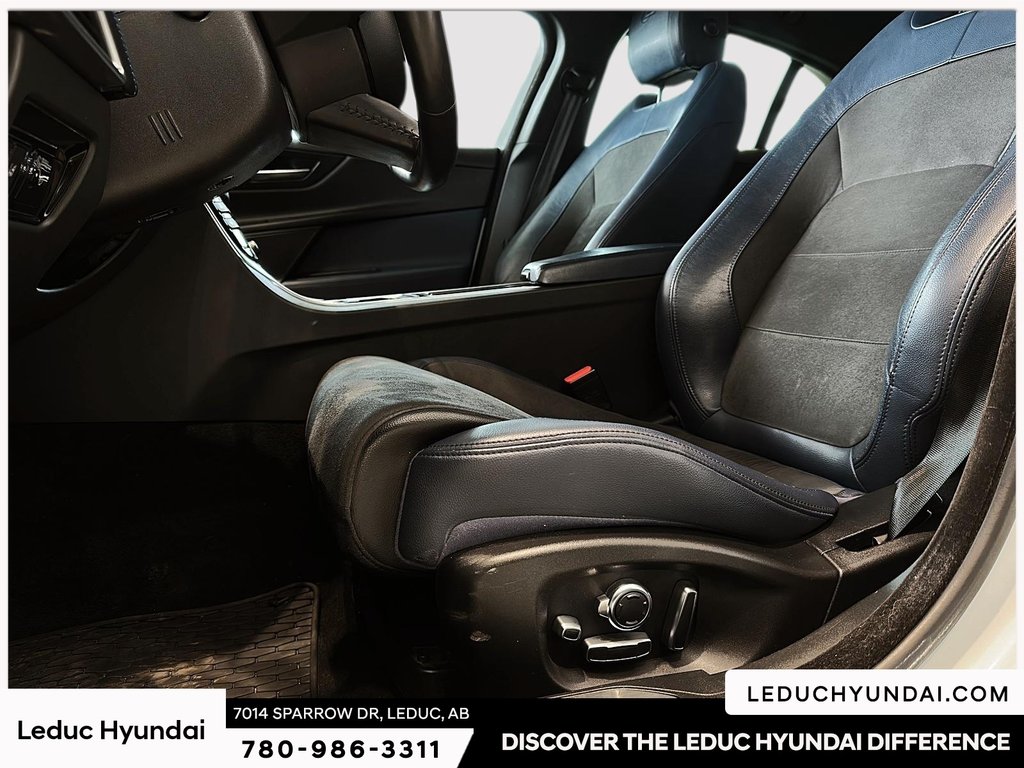 2018 Jaguar XE S in Leduc, Alberta - 9 - w1024h768px